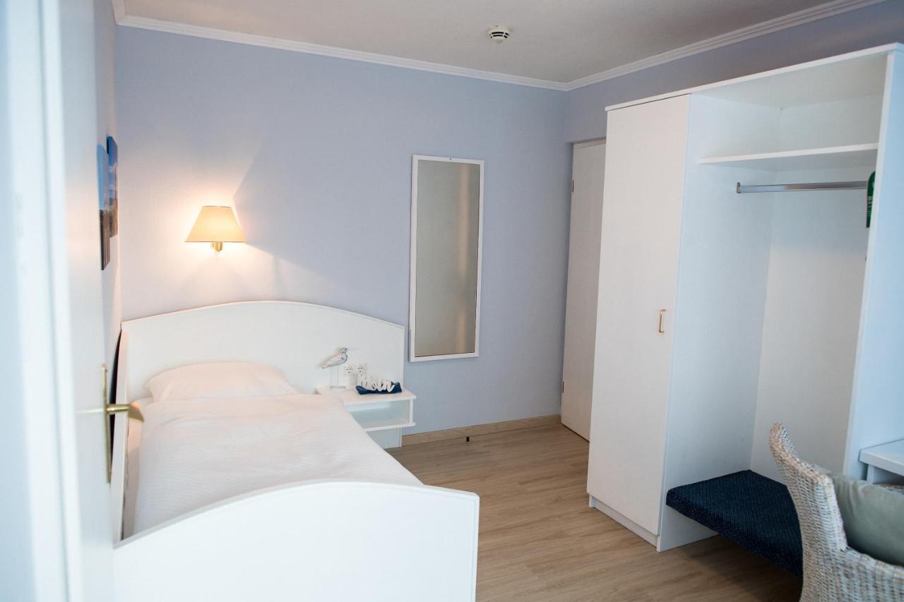 Alter Landkrug Hotel Nortorf ภายนอก รูปภาพ