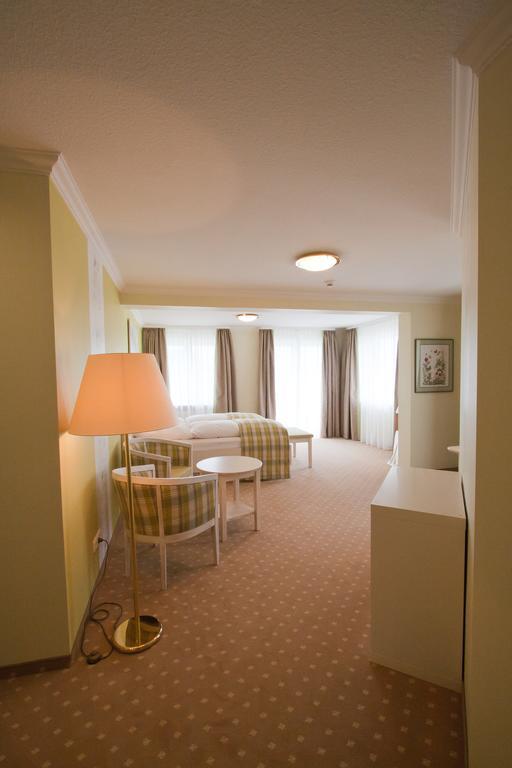 Alter Landkrug Hotel Nortorf ภายนอก รูปภาพ